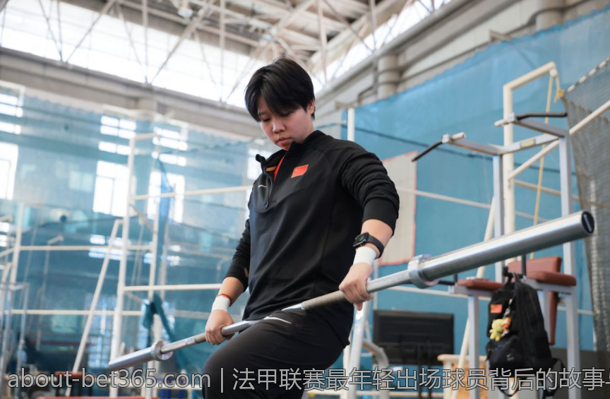法甲联赛最年轻出场球员背后的故事与意义